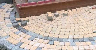 Укладка плитки на крыльцо в Городце по цене от 810 руб. за м² | ТротуарнаяПлитка