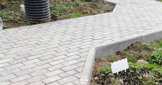 Профессиональная укладка брусчатки в Городце в октябре