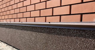 Облицовка цоколя керамогранитом в Городце в октябре