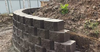 Установка подпорной стенки в Городце в октябре